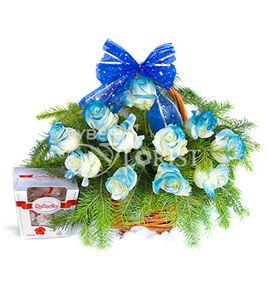 Winter scent. Soft and tender arrangement in a basket will remind of winter morning snow.